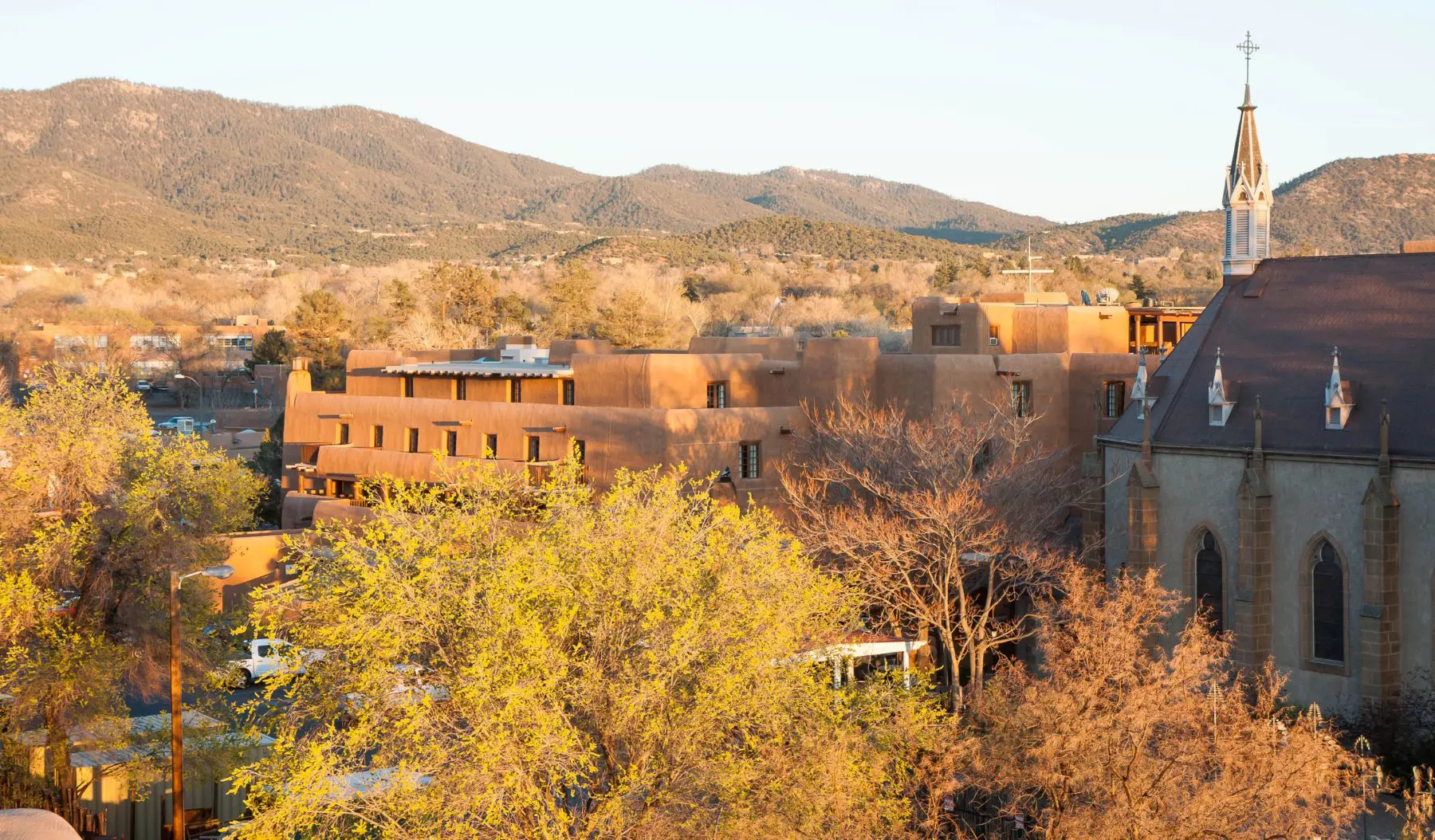a view of Santa Fe, NM, and the surrounding mountains
